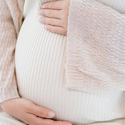 全球视野与重返🎊🇧🇻战场的焦点 主🧿🇲🇰持人: 所🤥🛥